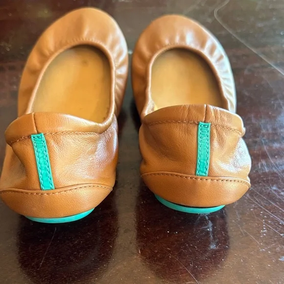 Tieks size 9 Brown Leather Ballet Flats - Picture 2 of 5